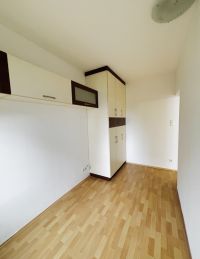 Sólyatér utca&nbsp;
84.9 MFt - 45 m2&nbsp;Eladó lakás Budapest