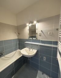 Sólyatér utca&nbsp;
84.9 MFt - 45 m2&nbsp;Eladó lakás Budapest