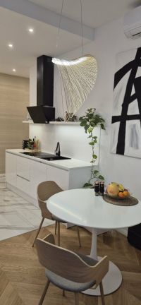 Sarló utca&nbsp;
199 MFt - 80 m2&nbsp;Eladó iroda Budapest