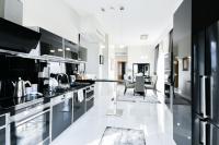 Meder utca 
450 MFtbérlet: 1100 EFt - 120 m2 Eladó Lakás Budapest