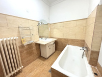 Dob utca&nbsp;
114 MFt - 92 m2&nbsp;Eladó Lakás Budapest