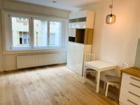 Honvéd utca 
77.7 MFt - 31 m2 Eladó Lakás Budapest