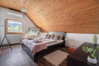 Cseresznyés utca&nbsp;
510 MFt - 700 m2&nbsp;Eladó Ház Dunabogdány