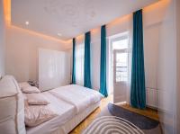 Hold utca&nbsp;
714 MFt - 200 m2&nbsp;Eladó Lakás Budapest