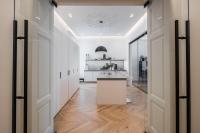 Hold utca&nbsp;
714 MFt - 200 m2&nbsp;Eladó Lakás Budapest