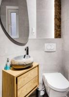 Kazinczy utca&nbsp;
99 MFt - 53 m2&nbsp;Eladó Lakás Budapest