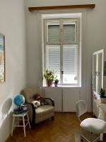 Bajcsy-Zsilinszky út&nbsp;
94.5 MFt - 63 m2&nbsp;Eladó Lakás Budapest