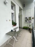 Bajcsy-Zsilinszky út&nbsp;
94.5 MFt - 63 m2&nbsp;Eladó Lakás Budapest
