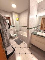 Kazinczy utca&nbsp;
78.7 MFt - 40 m2&nbsp;Eladó Lakás Budapest
