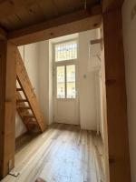 Falk Miksa utca&nbsp;
104.9 MFt - 62 m2&nbsp;Eladó Lakás Budapest