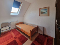 Galántai utca&nbsp;
109.8 MFt - 126 m2&nbsp;Eladó sorházi lakás Székesfehérvár