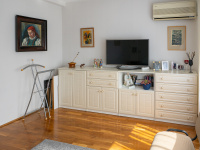 Galántai utca&nbsp;
109.8 MFt - 126 m2&nbsp;Eladó sorházi lakás Székesfehérvár