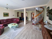 Galántai utca&nbsp;
109.8 MFt - 126 m2&nbsp;Eladó sorházi lakás Székesfehérvár