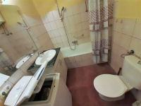 Váci utca 
bérlet: 199 EFt - 30 m2 Eladó lakás Budapest