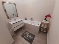 Üllői út 
bérlet: 390 EFt - 93 m2 Eladó lakás Budapest