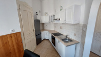 Verseny utca&nbsp;
bérlet: 250 EFt - 74 m2&nbsp;Eladó lakás Budapest